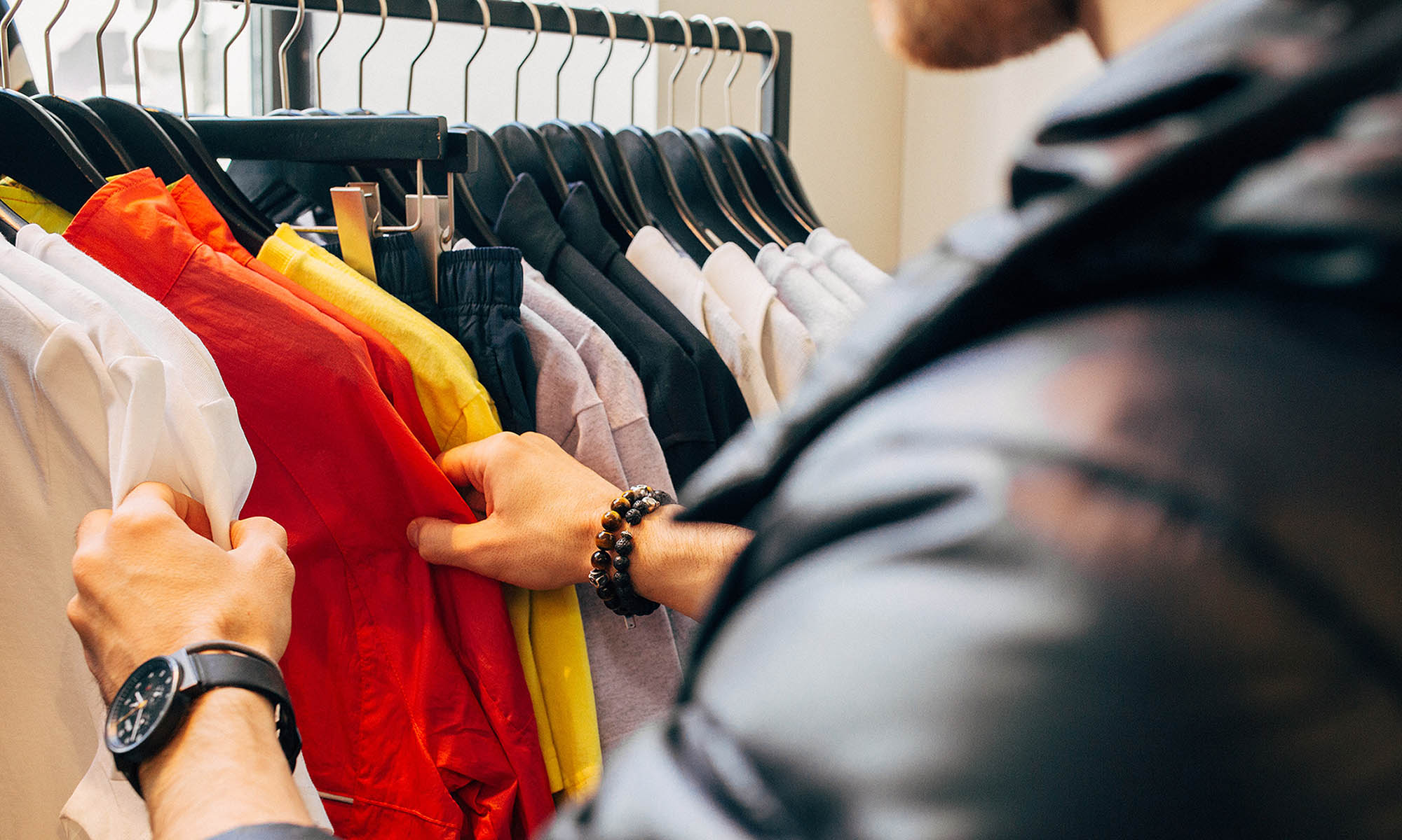 Jak kupować ubrania męskie