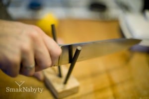 Jak ostrzyć nóż kuchenny