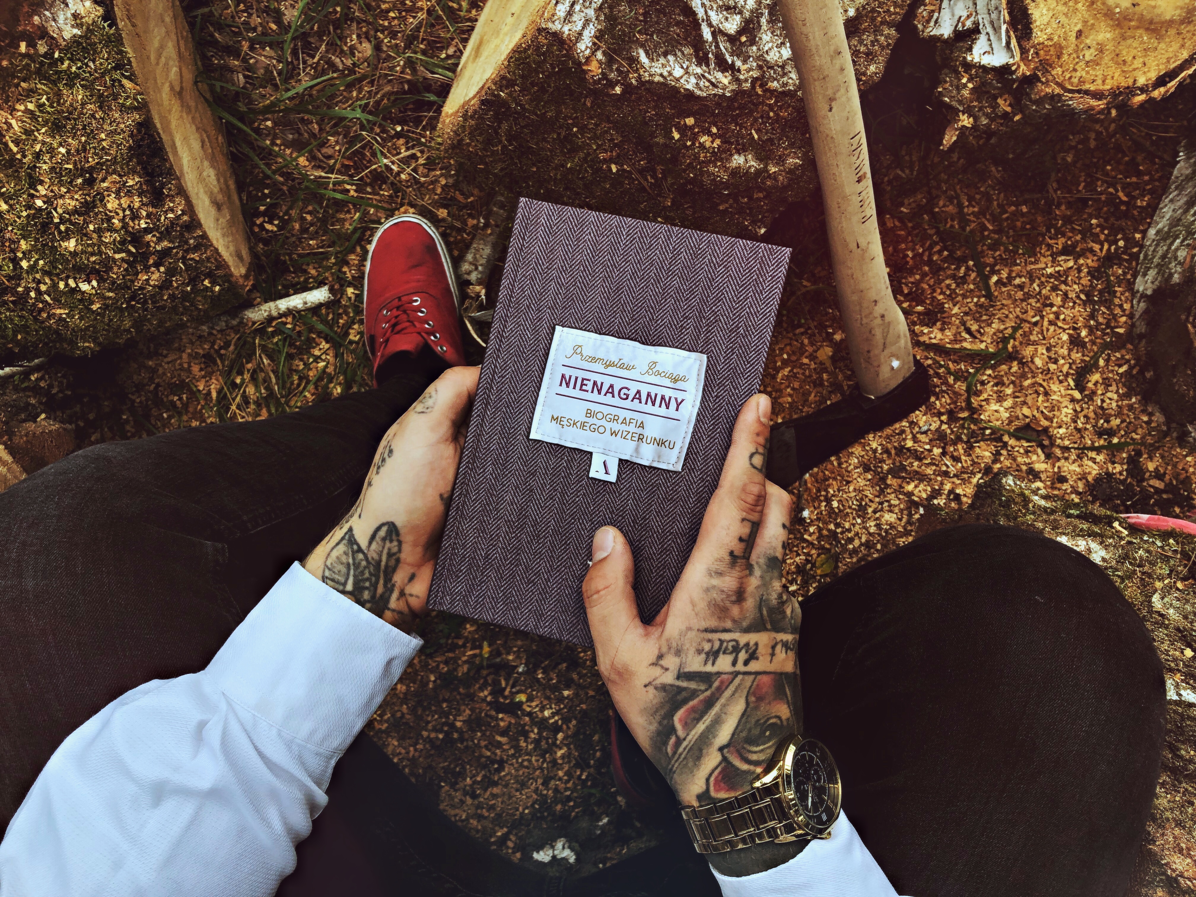 "Nienaganny. Biografia męskiego wizerunku" Przemysław Bociąga